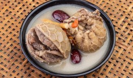 肚包肉,传统美食的传承与创新